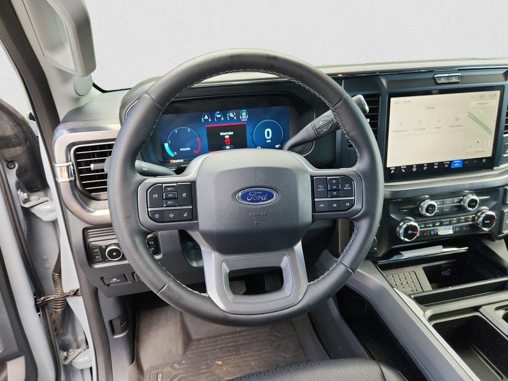 Certified 2025 Ford F350 Lariat w/ FX4 Off-Road Package AWD/4WD image 12