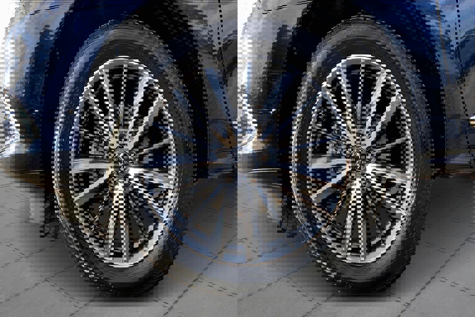 Used 2019 INFINITI QX60 Luxe w/ Sensory Package image 10