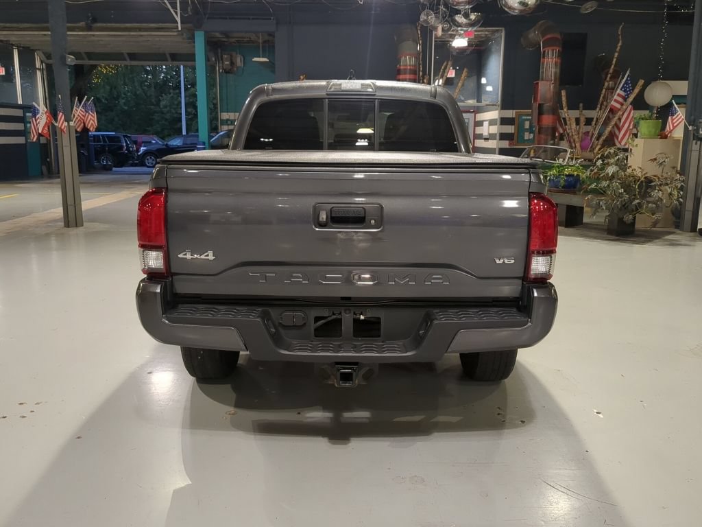 Used 2023 Toyota Tacoma SR AWD/4WD image 9