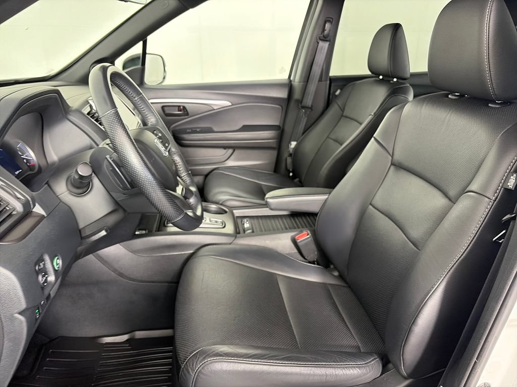 Used 2022 Honda Passport EX-L image 11