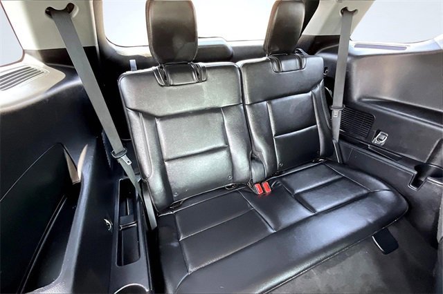 Certified 2021 Ford Explorer XLT w/ Equipment Group 202A image 28