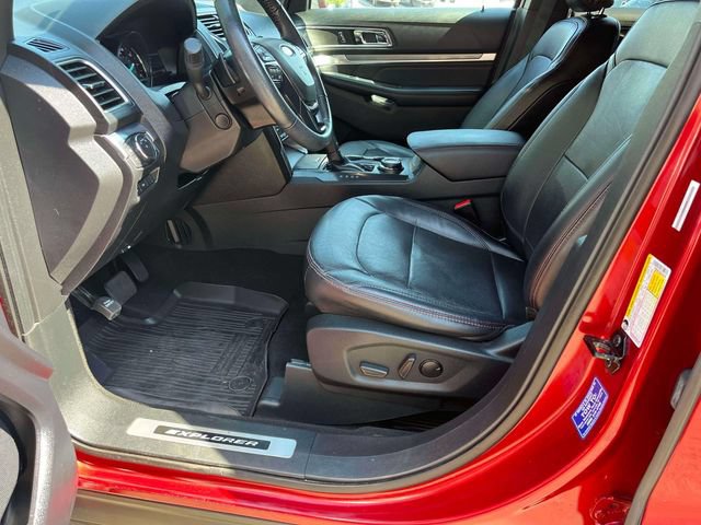 Certified 2019 Ford Explorer Sport w/ Equipment Group 401A AWD/4WD image 30