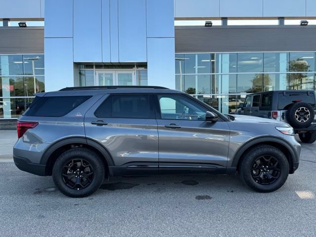 Certified 2024 Ford Explorer Timberline w/ Timberline Technology Package AWD/4WD image 38