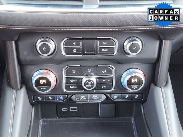 Used 2024 GMC Yukon AT4 w/ AT4 Premium Plus Package AWD/4WD image 18