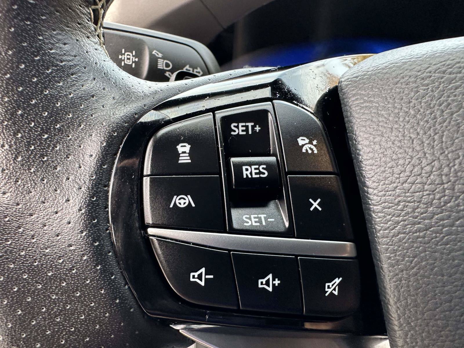Certified 2022 Ford Explorer ST w/ Equipment Group 401A AWD/4WD image 18