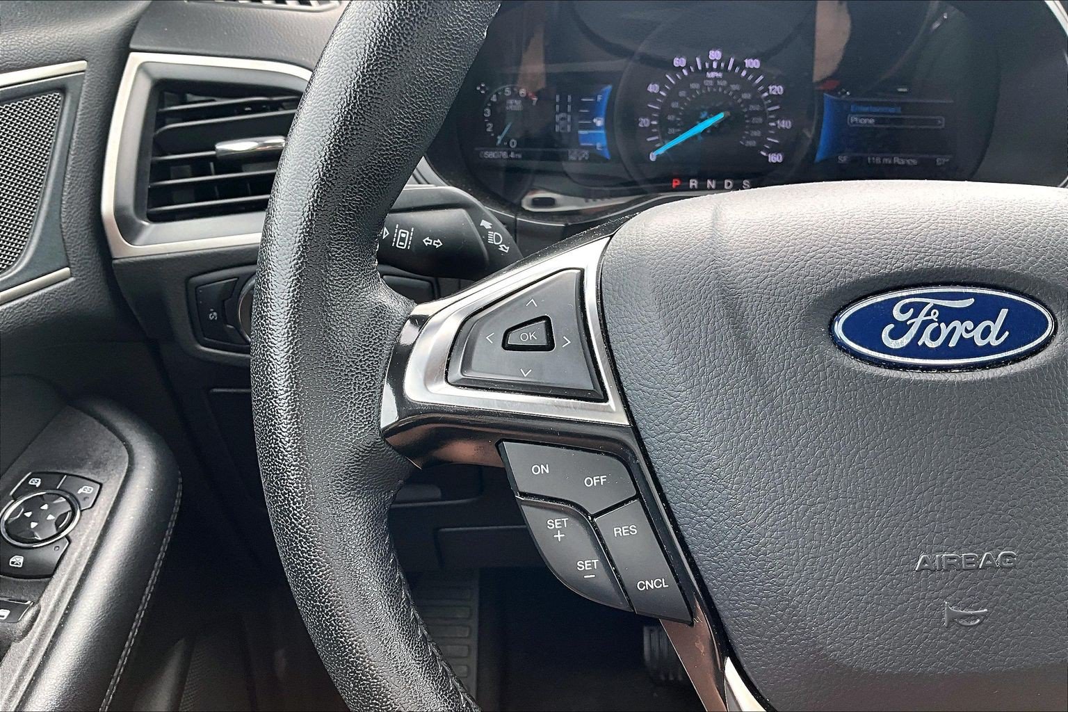 Certified 2024 Ford Edge SEL AWD/4WD image 18