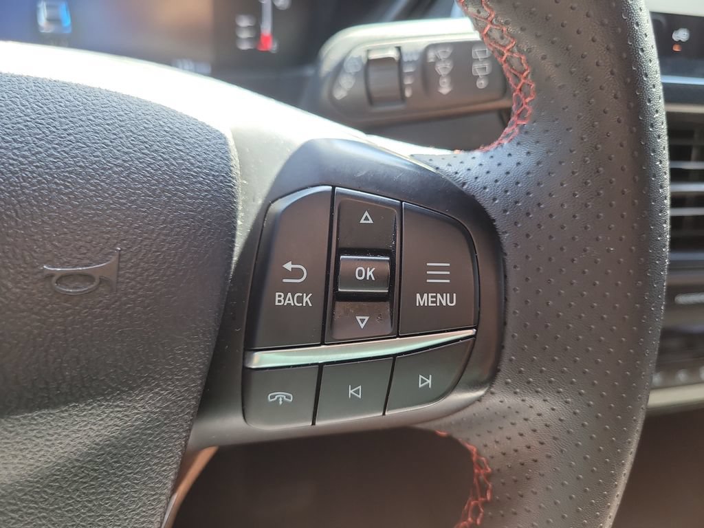 Certified 2024 Ford Escape ST-Line w/ Tech Pack #1 FWD image 29