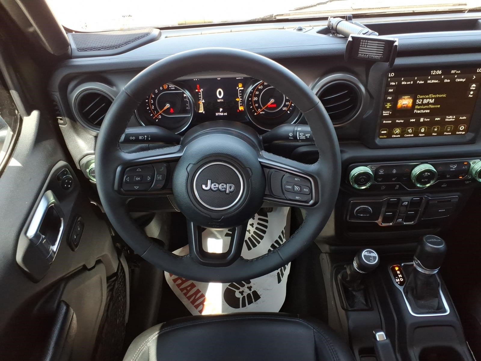Used 2023 Jeep Gladiator Sport AWD/4WD image 31