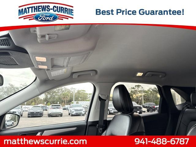 Certified 2022 Ford Escape SEL w/ Technology Package image 11