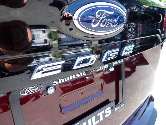 Certified 2024 Ford Edge SEL w/ Convenience Package AWD/4WD image 5