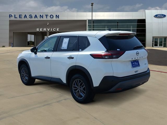 Used 2023 Nissan Rogue S AWD/4WD image 3