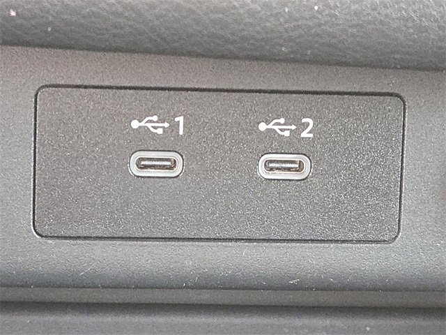 Used 2024 Nissan Rogue S image 15