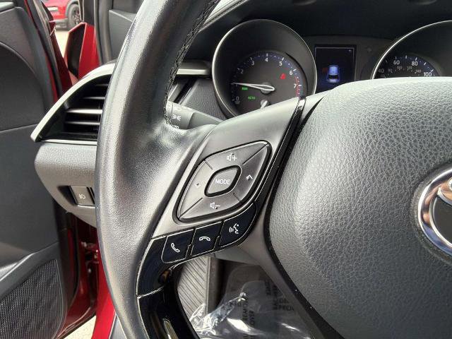 Used 2018 Toyota C-HR XLE FWD image 19