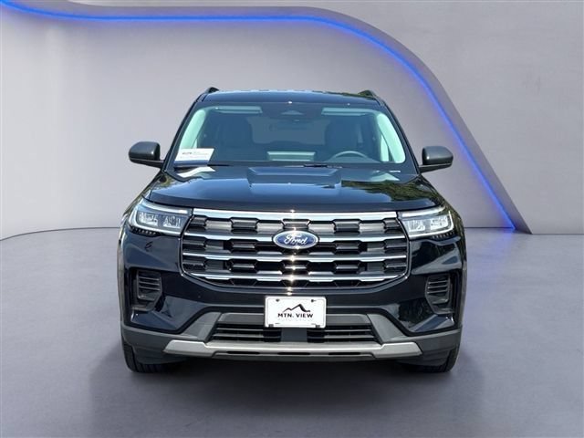 Certified 2026 Ford Explorer Active RWD image 12
