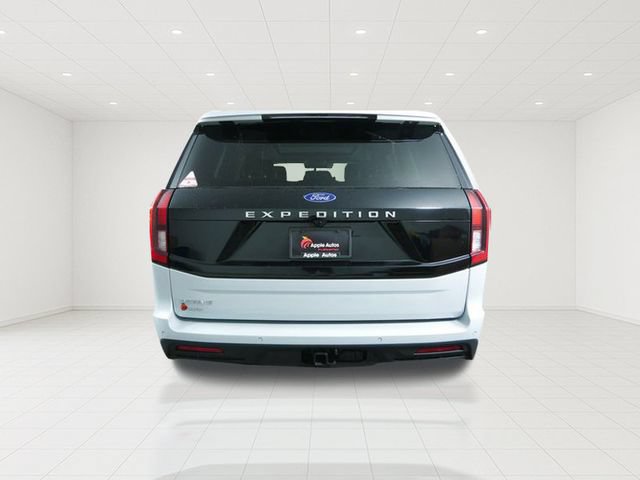 Certified 2025 Ford Expedition Active AWD/4WD image 6
