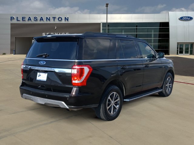 Certified 2021 Ford Expedition XLT RWD image 5