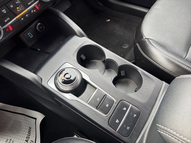 Certified 2020 Ford Escape Titanium image 30