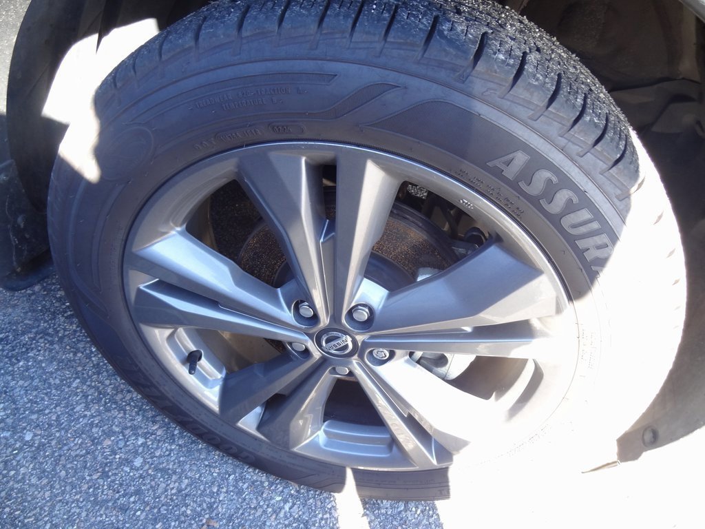 Used 2022 Nissan Murano Platinum w/ Cargo Package image 12