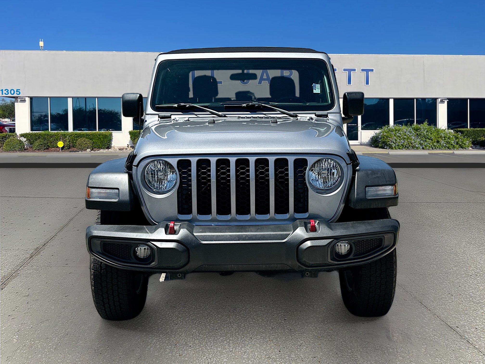 Used 2020 Jeep Gladiator Sport w/ Quick Order Package 24S AWD/4WD image 2