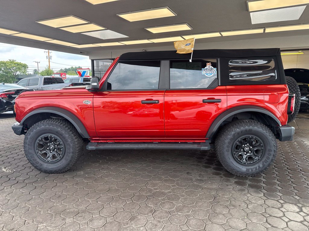 Certified 2024 Ford Bronco Wildtrak AWD/4WD image 9