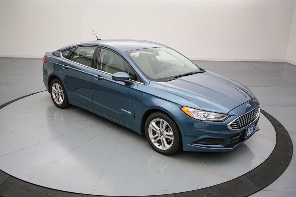Certified 2018 Ford Fusion S FWD image 2
