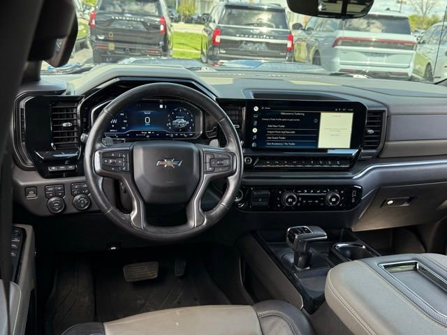 Used 2022 Chevrolet Silverado 1500 ZR2 w/ Technology Package AWD/4WD image 9