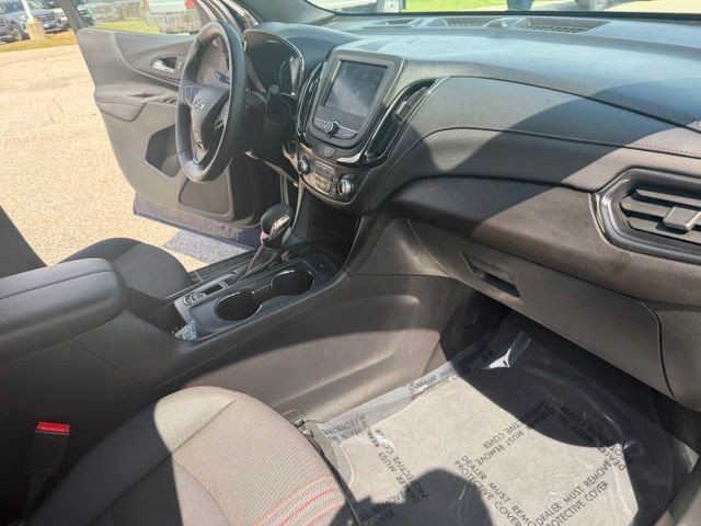Used 2023 Chevrolet Equinox RS AWD/4WD image 36