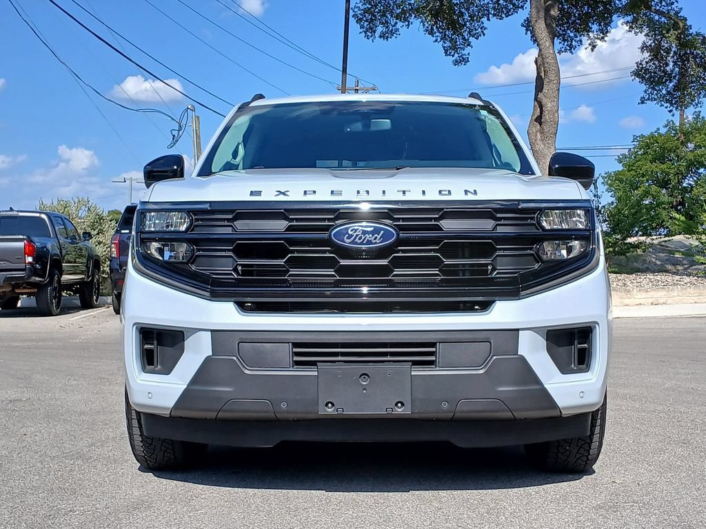 Certified 2025 Ford Expedition Active RWD image 8