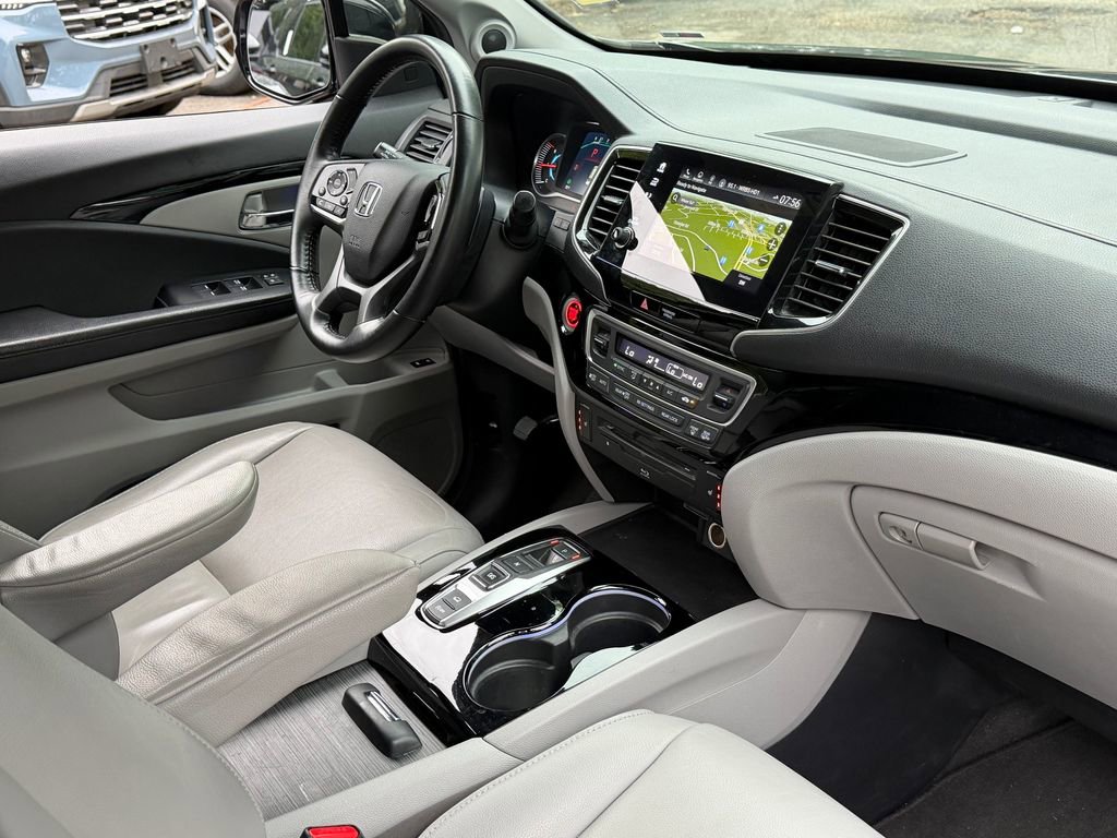 Used 2019 Honda Pilot Touring image 23
