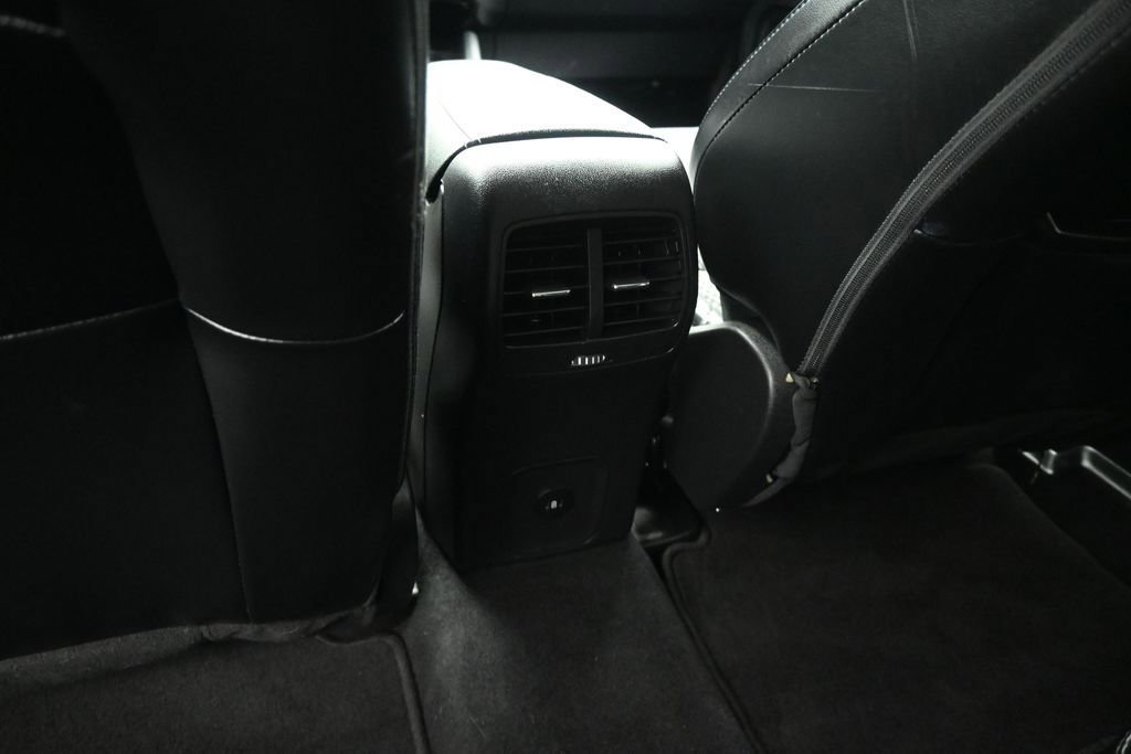 Certified 2023 Ford Escape SE FWD image 18
