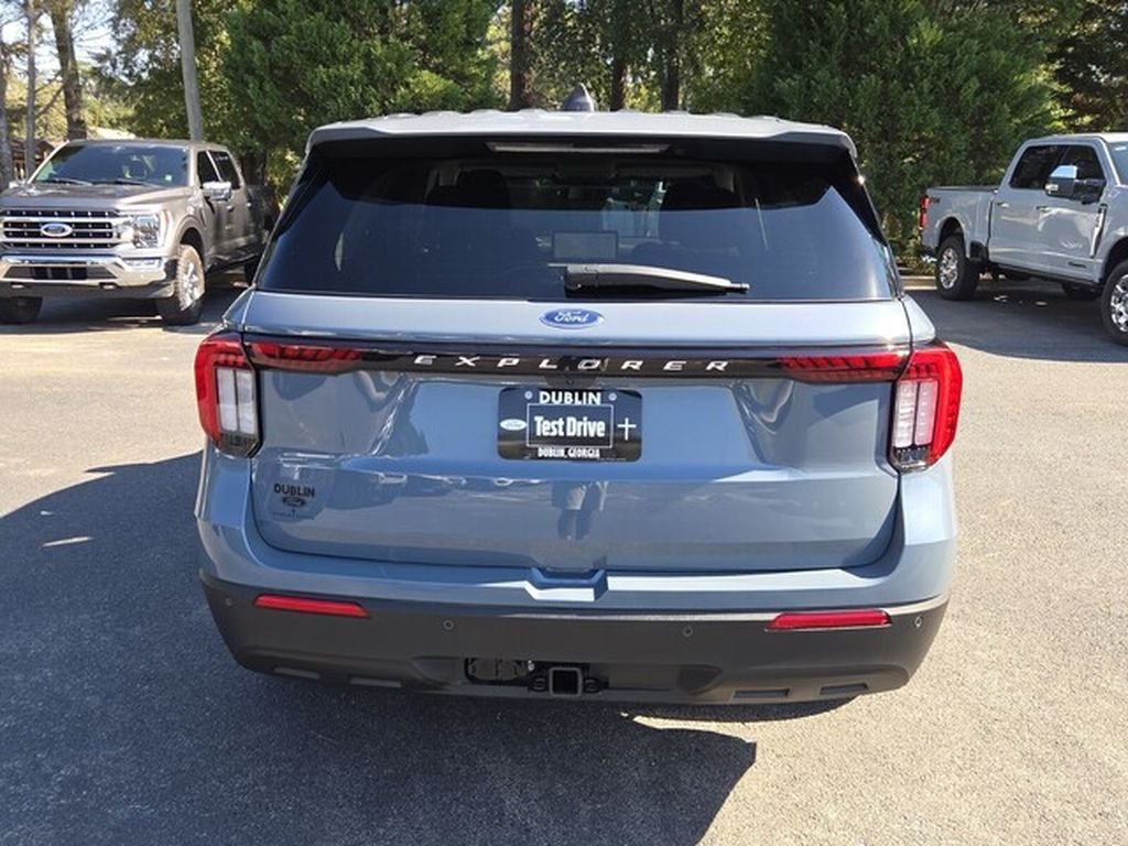 Certified 2026 Ford Explorer Active RWD image 14