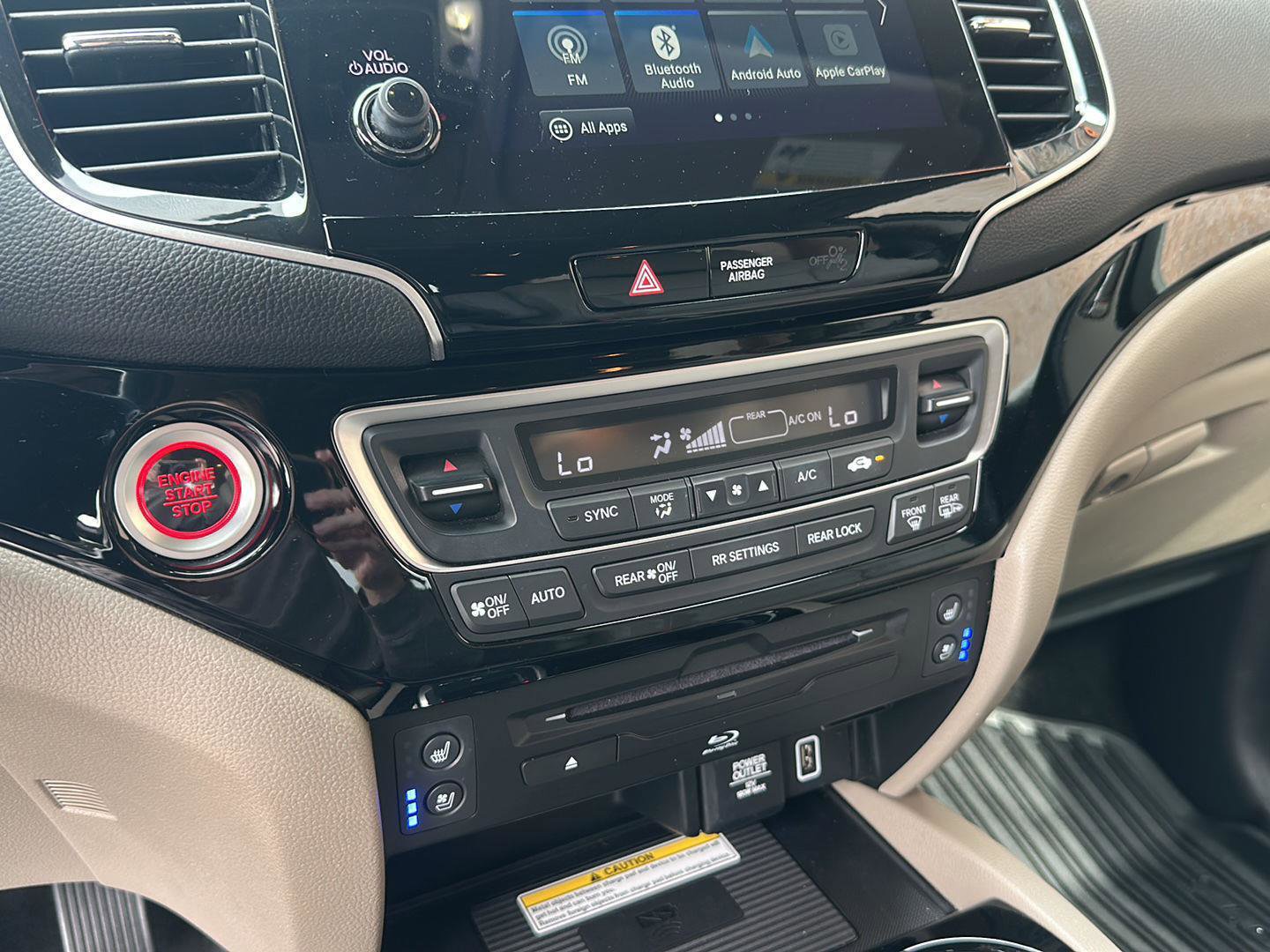 Used 2022 Honda Pilot Elite image 19