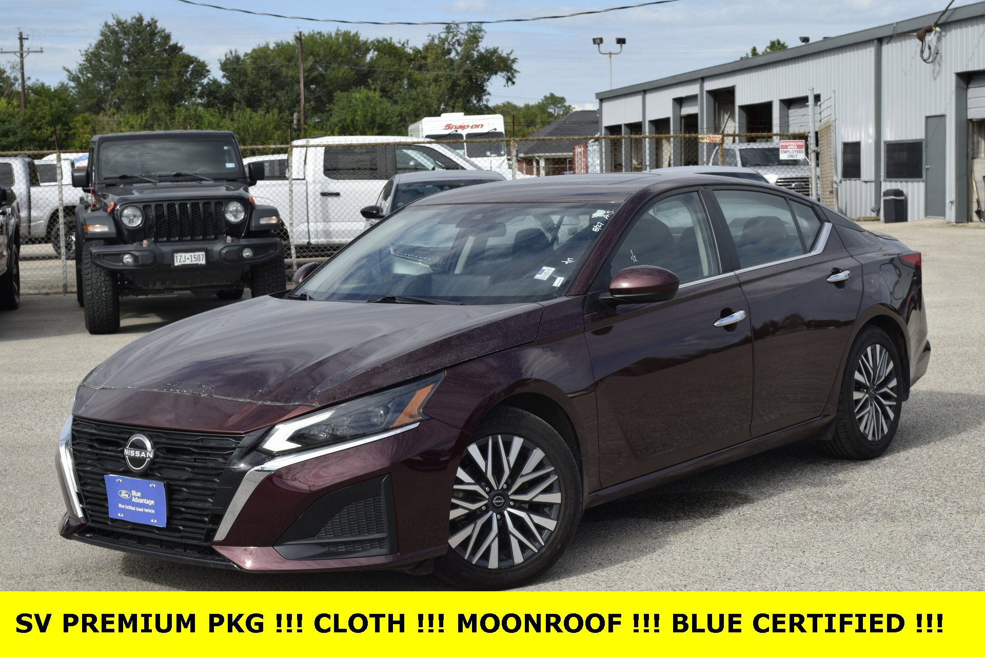 Used 2023 Nissan Altima 2.5 SV w/ SV Premium Package image 7
