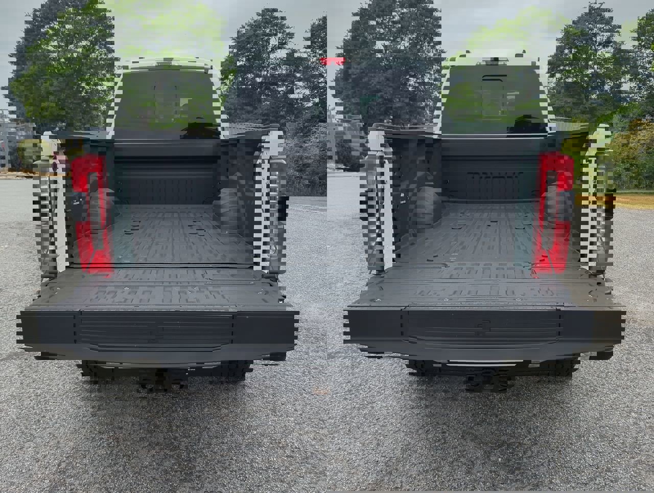 Certified 2024 Ford F250 Lariat w/ Lariat Ultimate Package AWD/4WD image 10