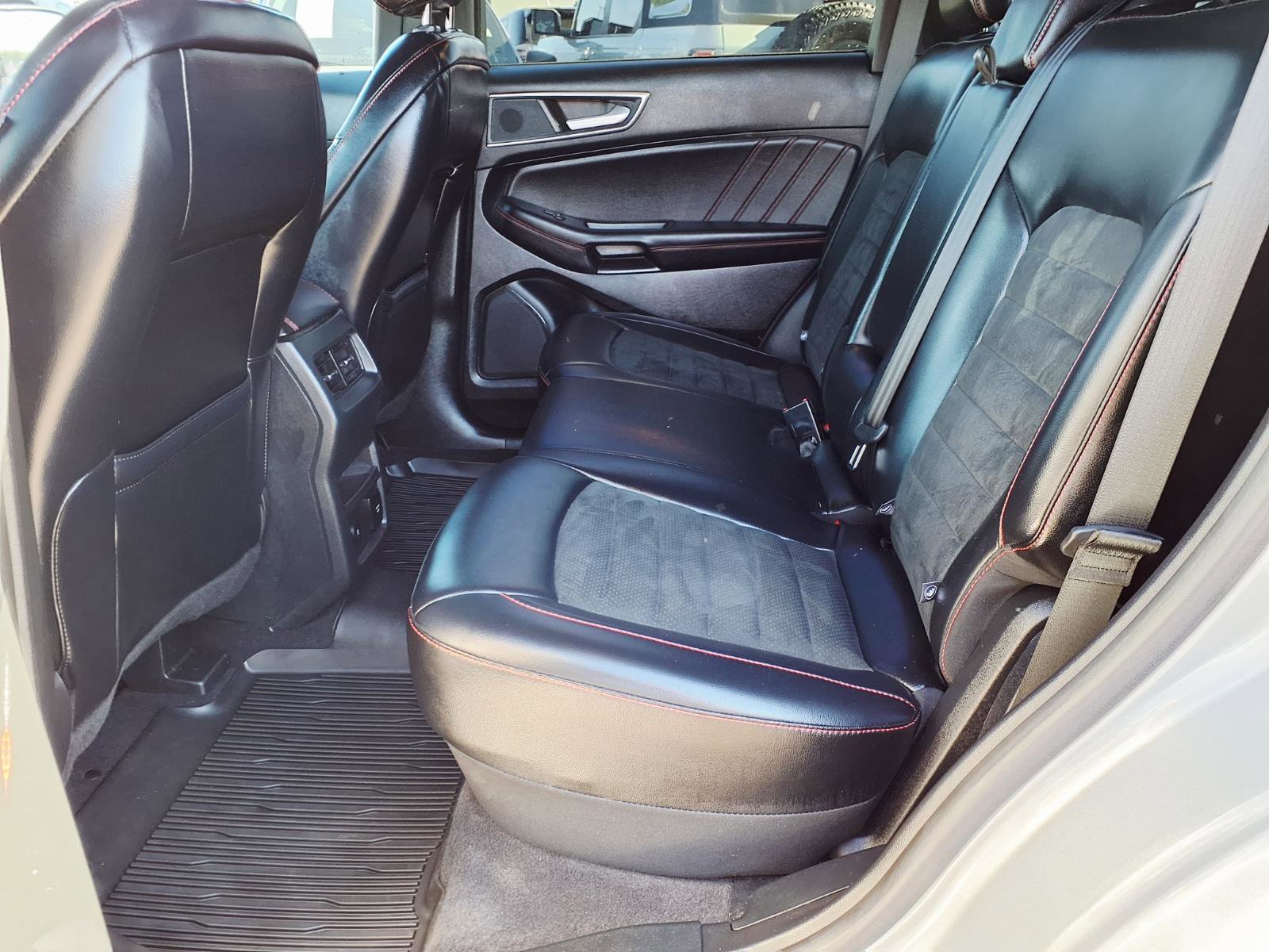 Certified 2023 Ford Edge ST-Line AWD/4WD image 17
