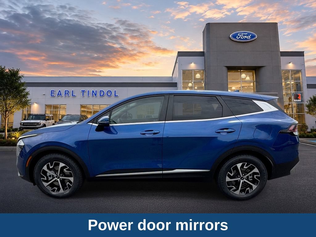 Used 2023 Kia Sportage EX FWD image 5