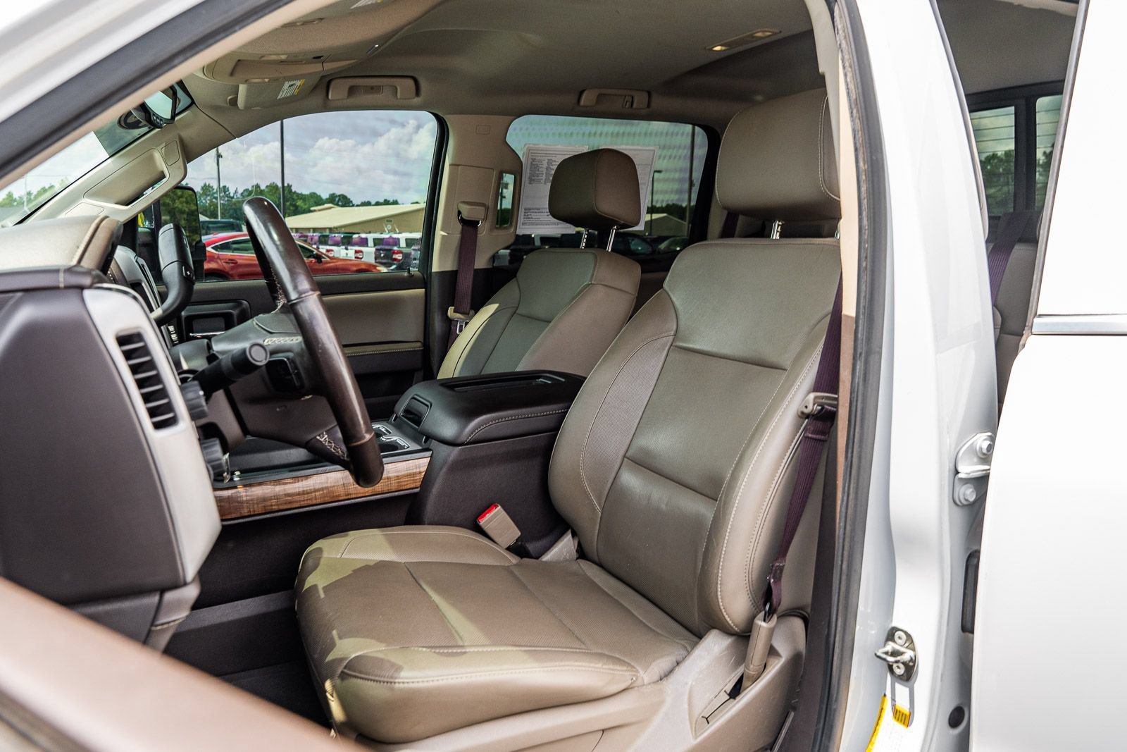 Used 2018 GMC Sierra 1500 SLT w/ Texas SLT Premium Package AWD/4WD image 19