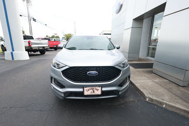 Certified 2022 Ford Edge ST-Line AWD/4WD image 2