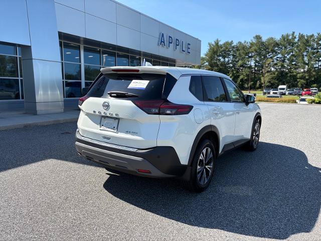 Used 2023 Nissan Rogue SV AWD/4WD image 3