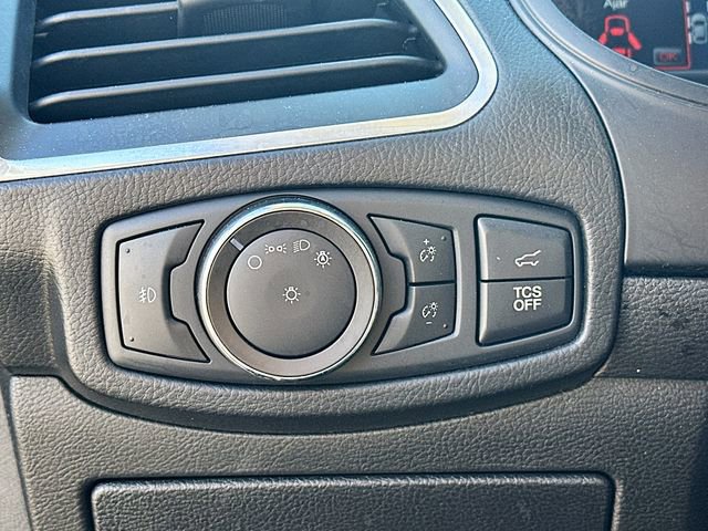 Certified 2022 Ford Edge Titanium image 10