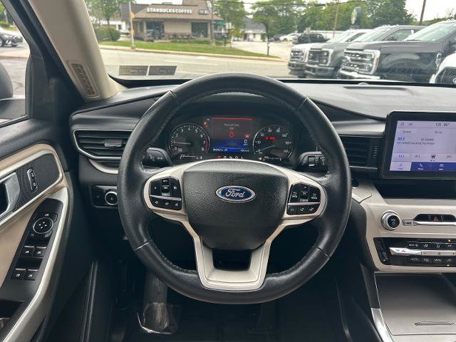 Certified 2023 Ford Explorer XLT w/ Equipment Group 202A AWD/4WD image 5