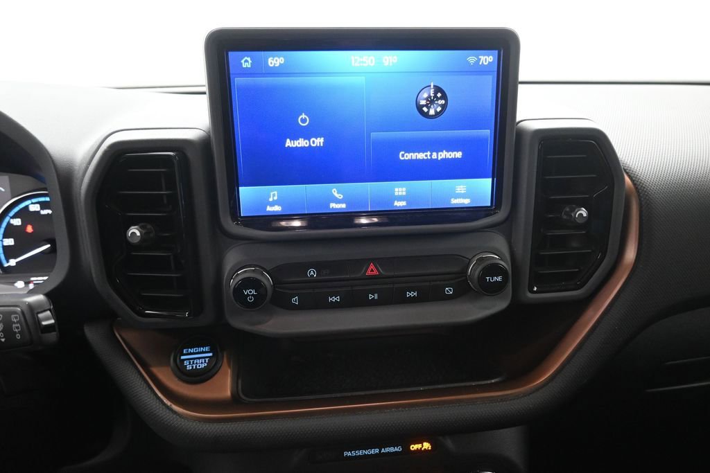 Certified 2022 Ford Bronco Sport Outer Banks AWD/4WD image 3
