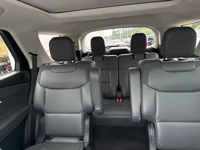 Certified 2026 Ford Explorer Active w/ Active Comfort Package AWD/4WD image 24