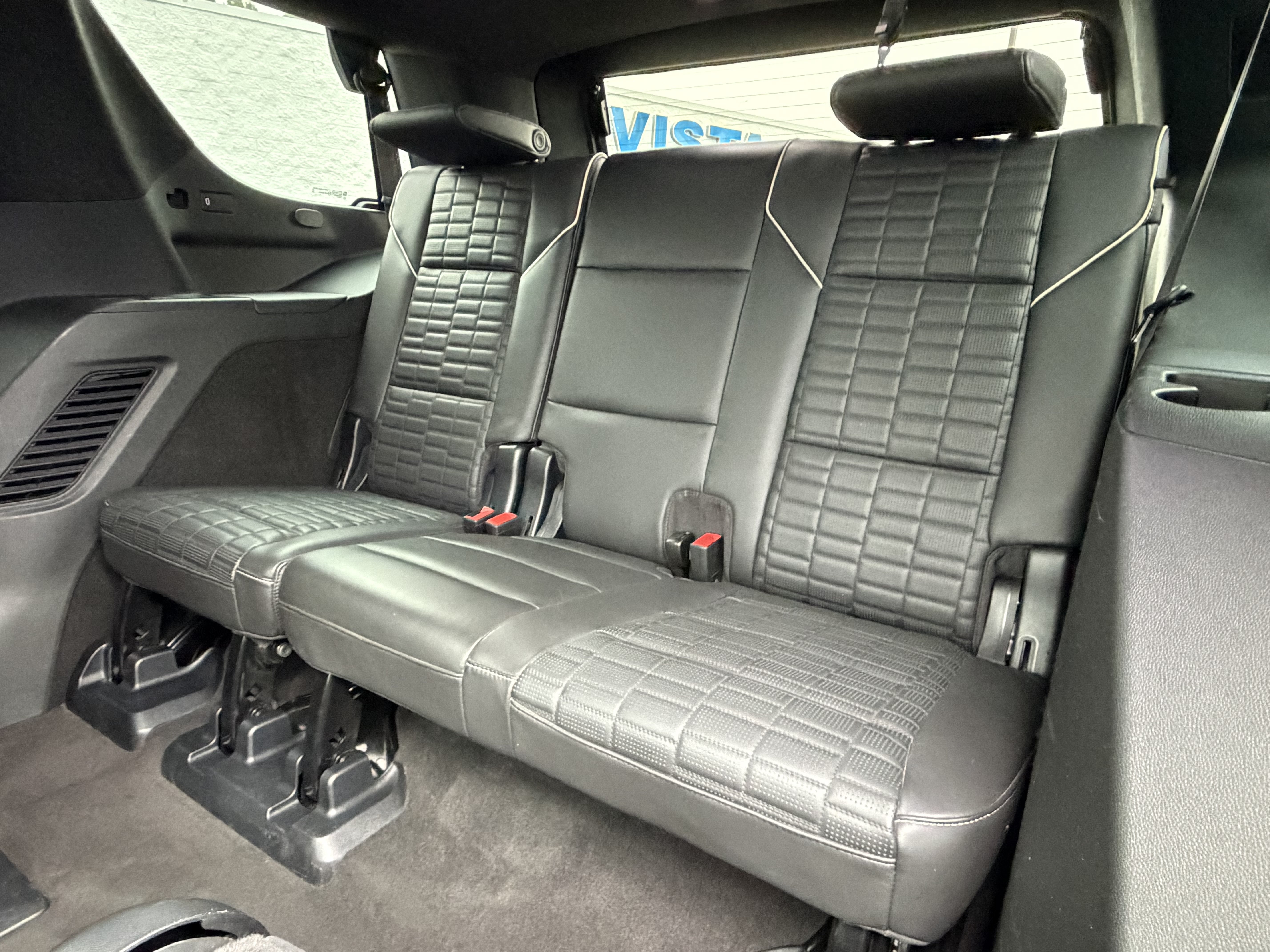 Used 2023 Cadillac Escalade Sport Platinum AWD/4WD image 25