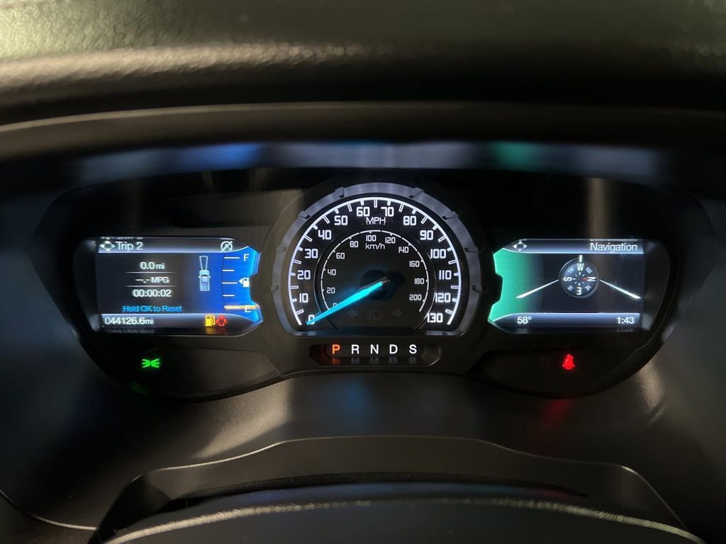 Certified 2022 Ford Ranger Lariat w/ Tremor Off-Road Package AWD/4WD image 22