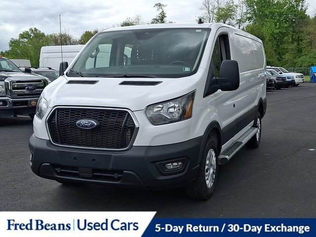 Certified 2024 Ford Transit 250 Low Roof w/ Exterior Upgrade Package RWD image 4