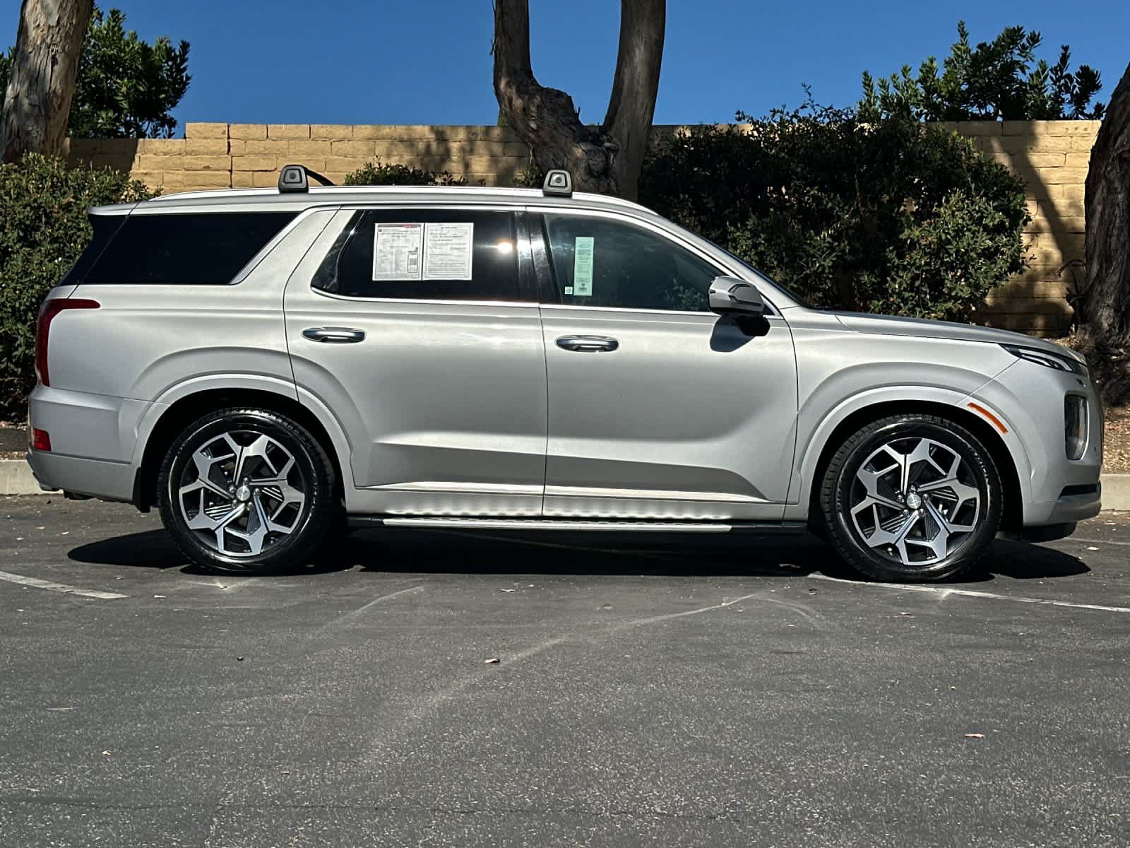 Used 2021 Hyundai Palisade Calligraphy w/ Cargo Package FWD image 8