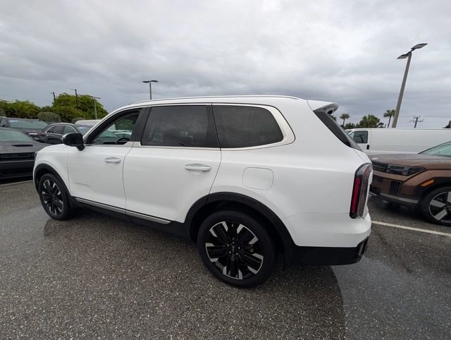 Used 2023 Kia Telluride SX Prestige image 2