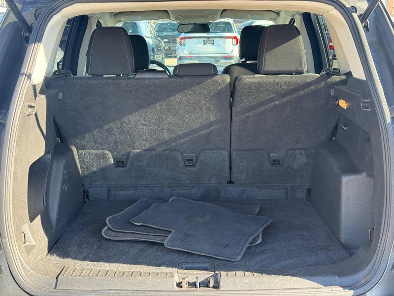 Certified 2018 Ford Escape SE w/ SE Sync 3 Package image 10