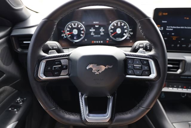 Certified 2025 Ford Mustang GT RWD image 15